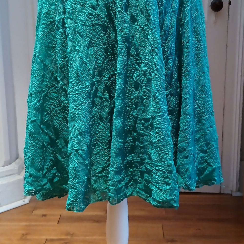 Rabbit Rabbit Rabbit Lace Fit N Flare Midi Dress - Picture 5 of 13